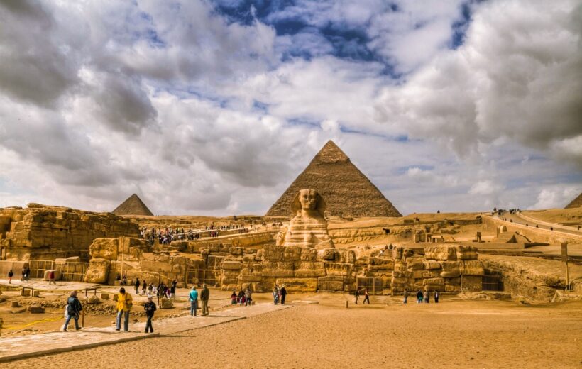 Private Day Tour Pyramids of Giza, Saqqara, Memphis & Dahshur